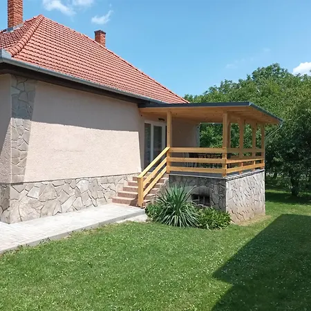 Gulyas Vendeghaz Guest house Zalakaros
